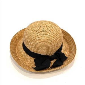 Wide Brim Straw Hat with Black Bow